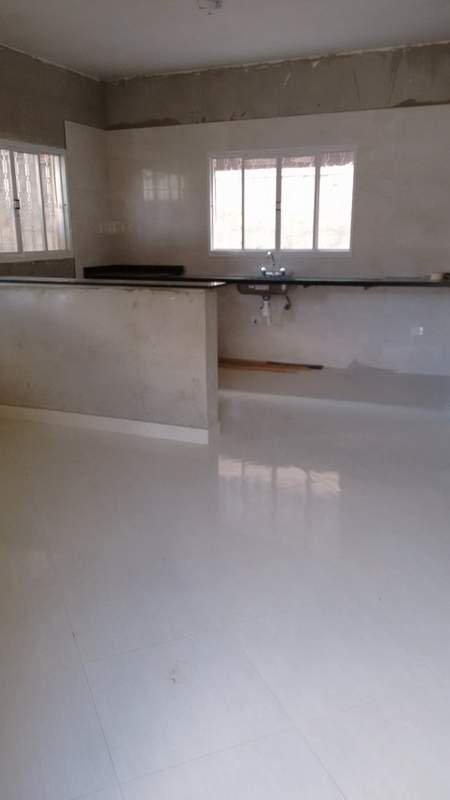 Cozinha com pavimento polido